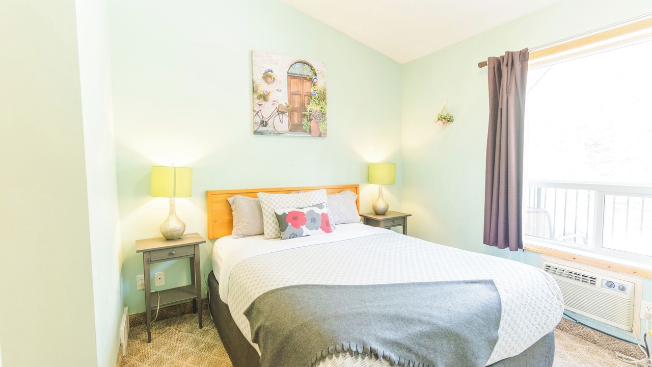 Photo of Bedroom in Harvie Heights