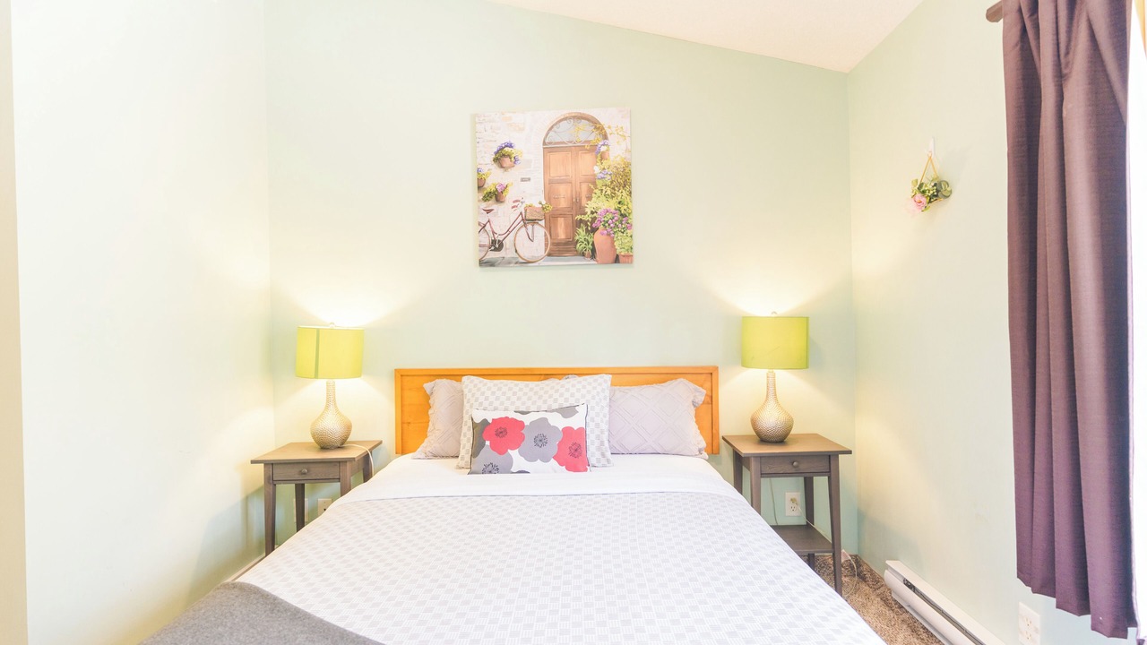 Photo of Bedroom in Harvie Heights