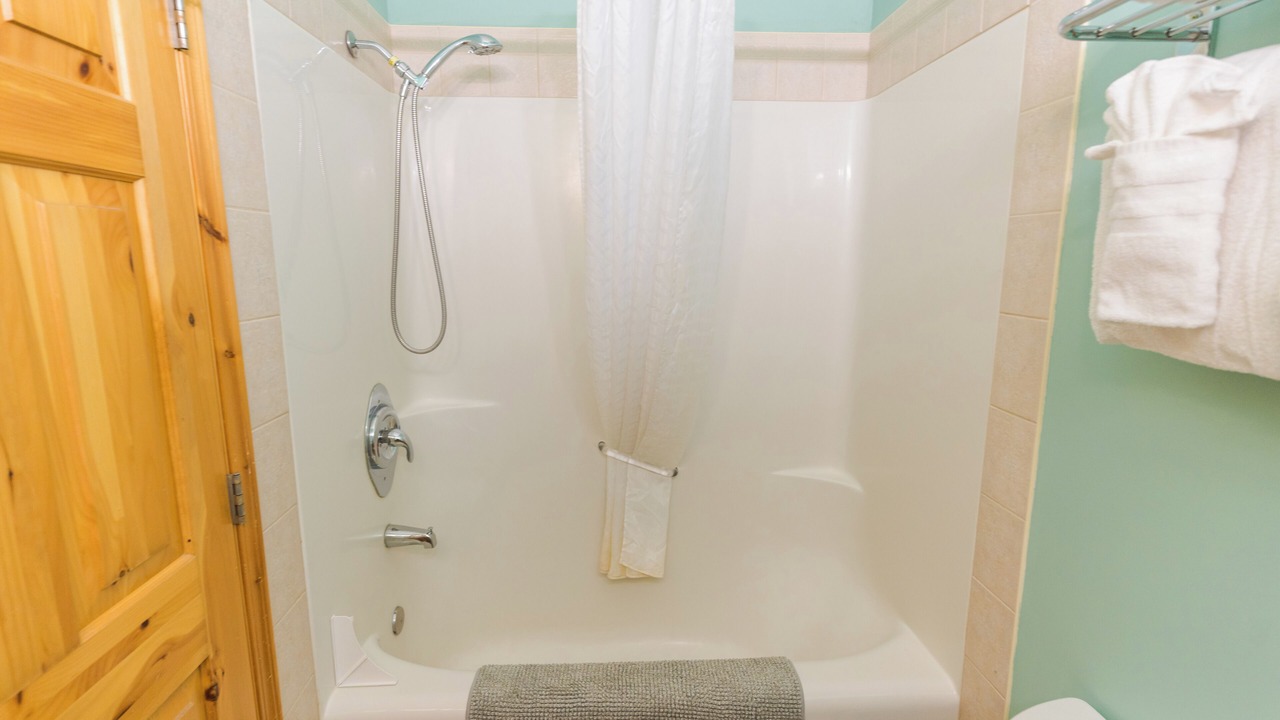 Photo of Bathroom in Harvie Heights