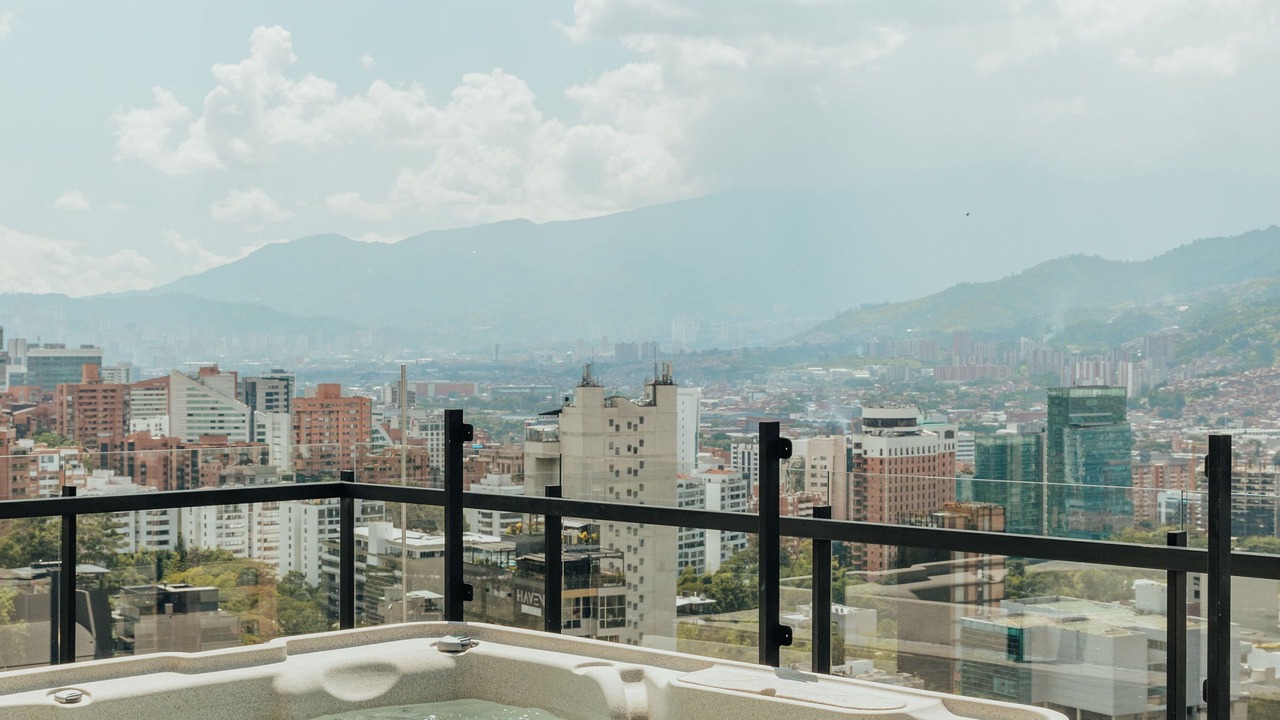 Photo of Outdoor in Las Lomas I