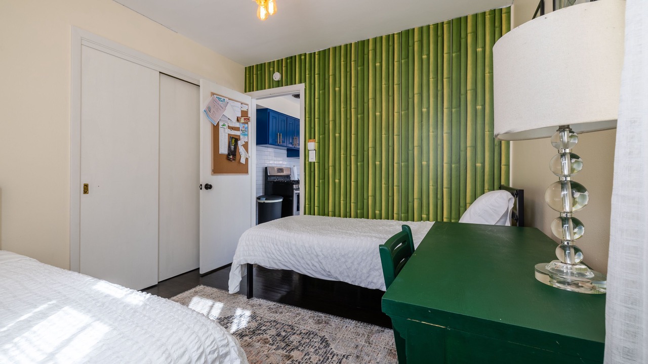 Photo of Bedroom in Evanston