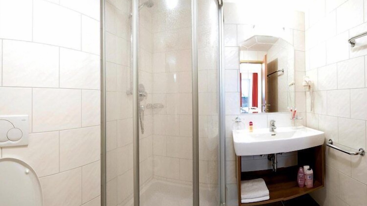 Photo of Bathroom in Mathon
