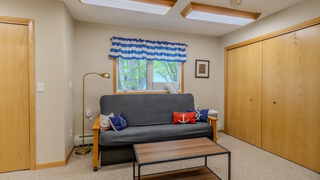 Photo of Livingroom in Frankfort