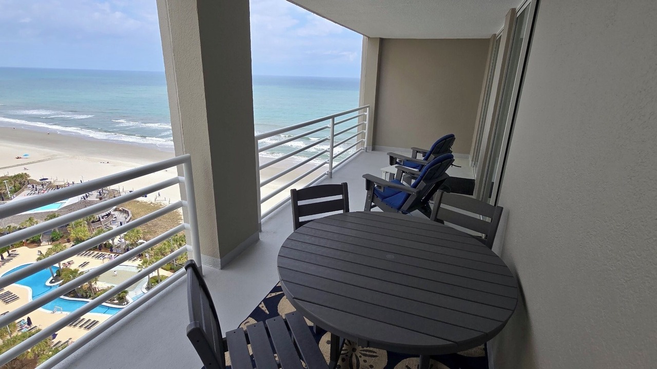 Photo of Patio Balcony in Arcadian Shores