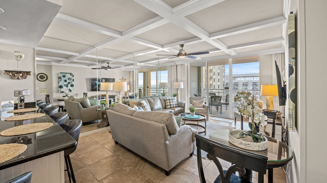 Photo of Livingroom in Arcadian Shores