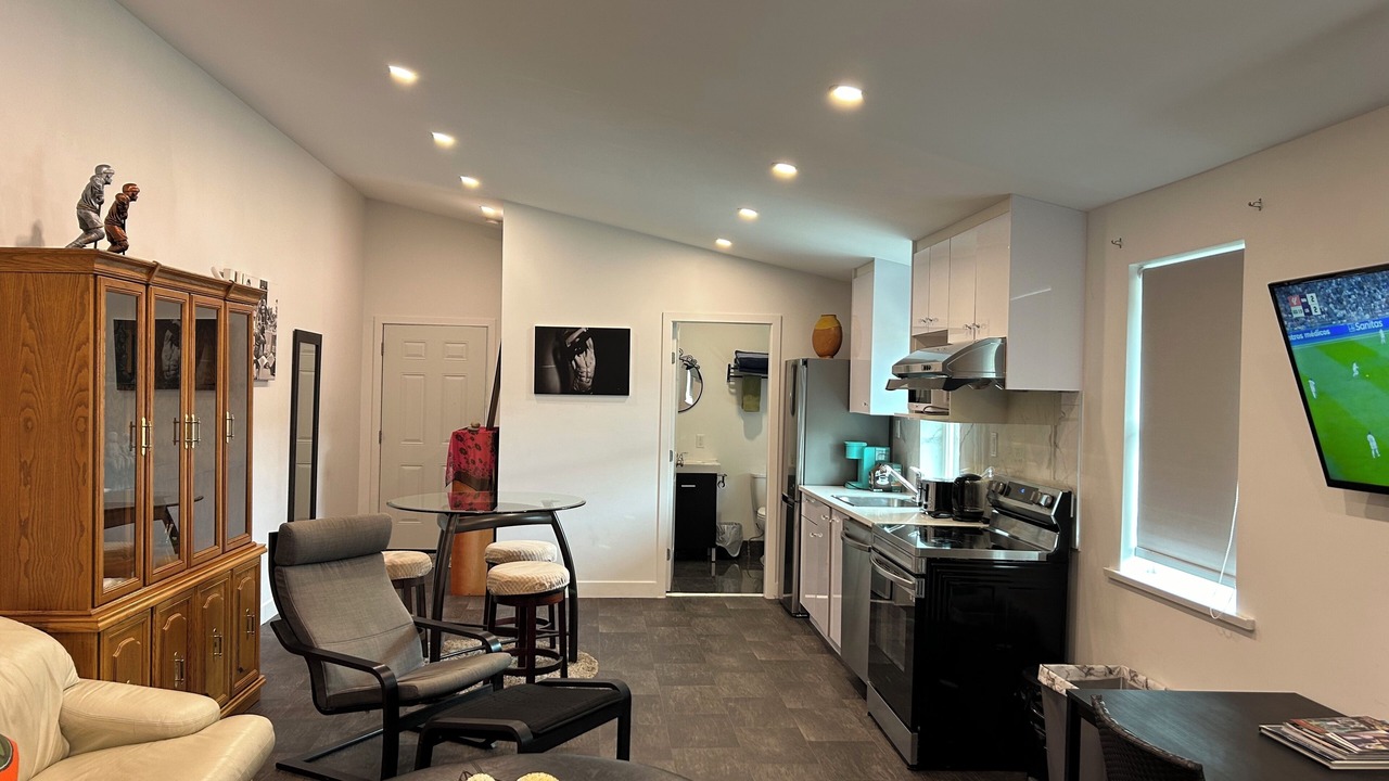 Photo of Livingroom in Upper Lonsdale