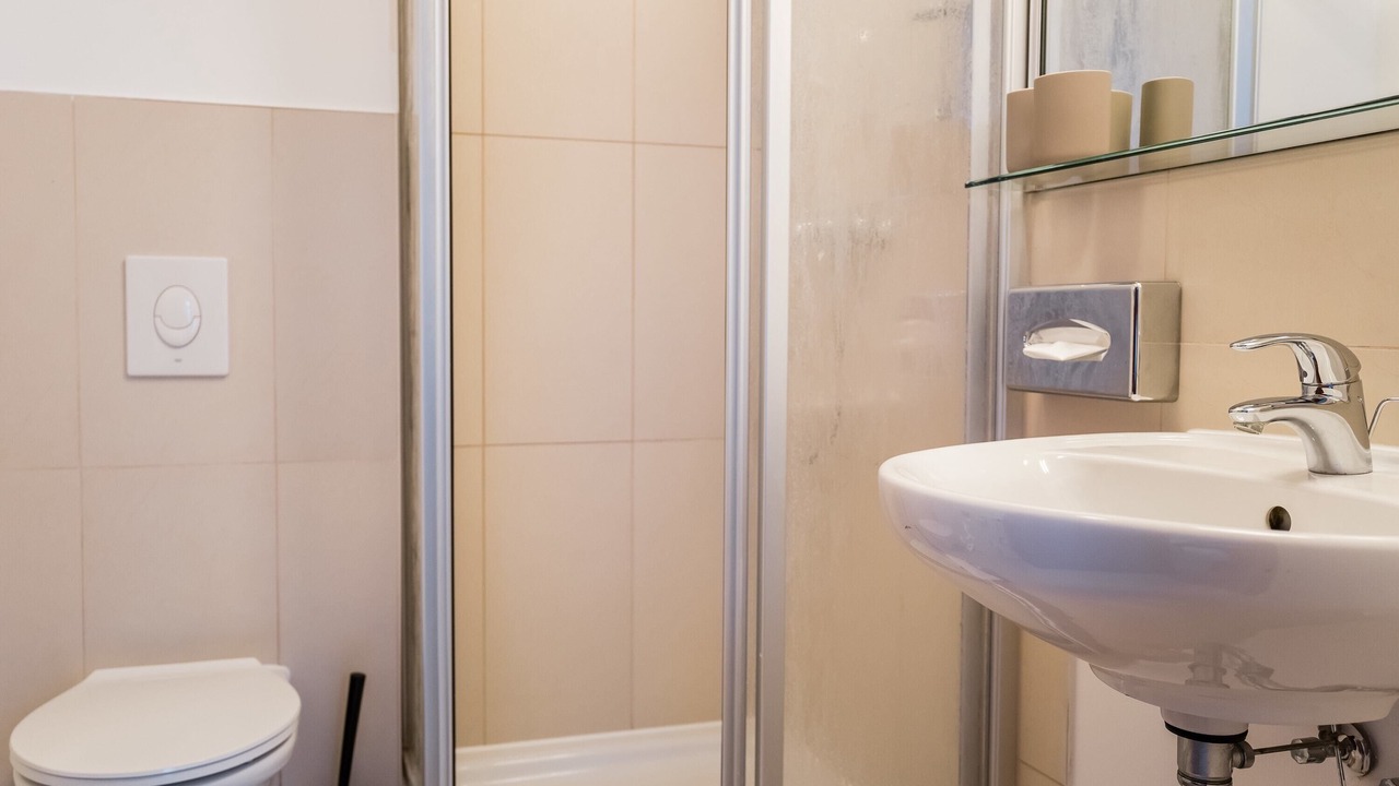 Photo of Bathroom in Friedrichshain