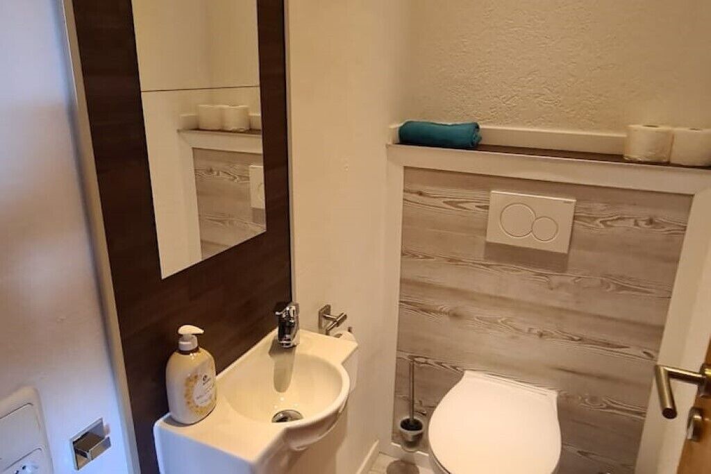 Photo of Bathroom in Rust