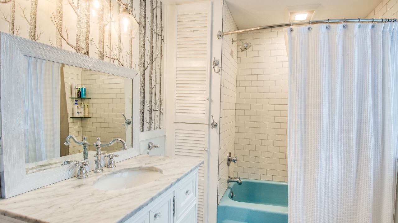 Photo of Bathroom in Bethlehem
