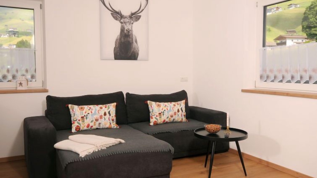Photo of Livingroom in Tux