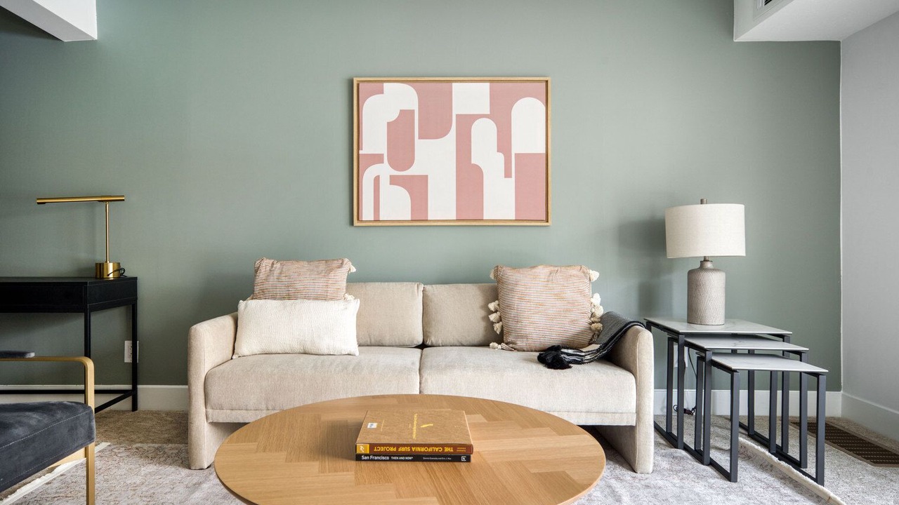 Photo of Livingroom in Sharon Heights