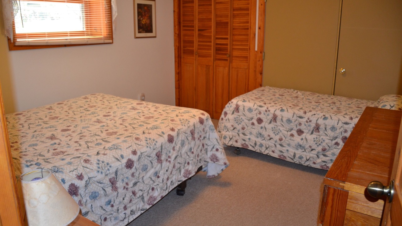 Photo of Bedroom in Watersmeet