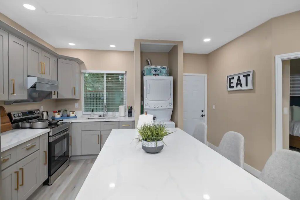 Photo of Kitchen in Altadena