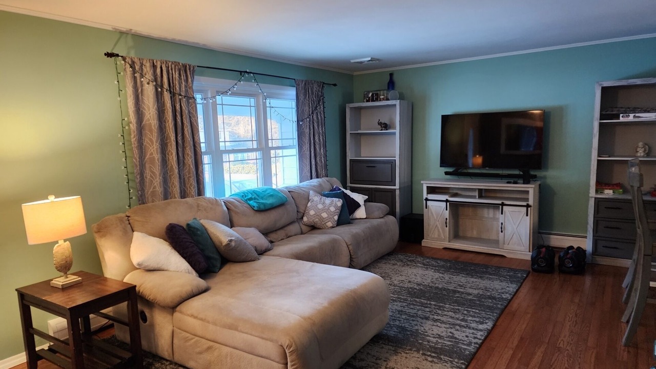 Photo of Livingroom in Clifton Park