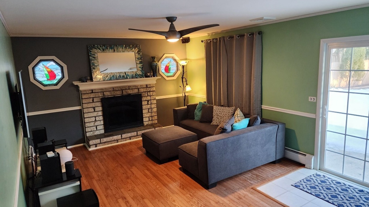 Photo of Livingroom in Clifton Park