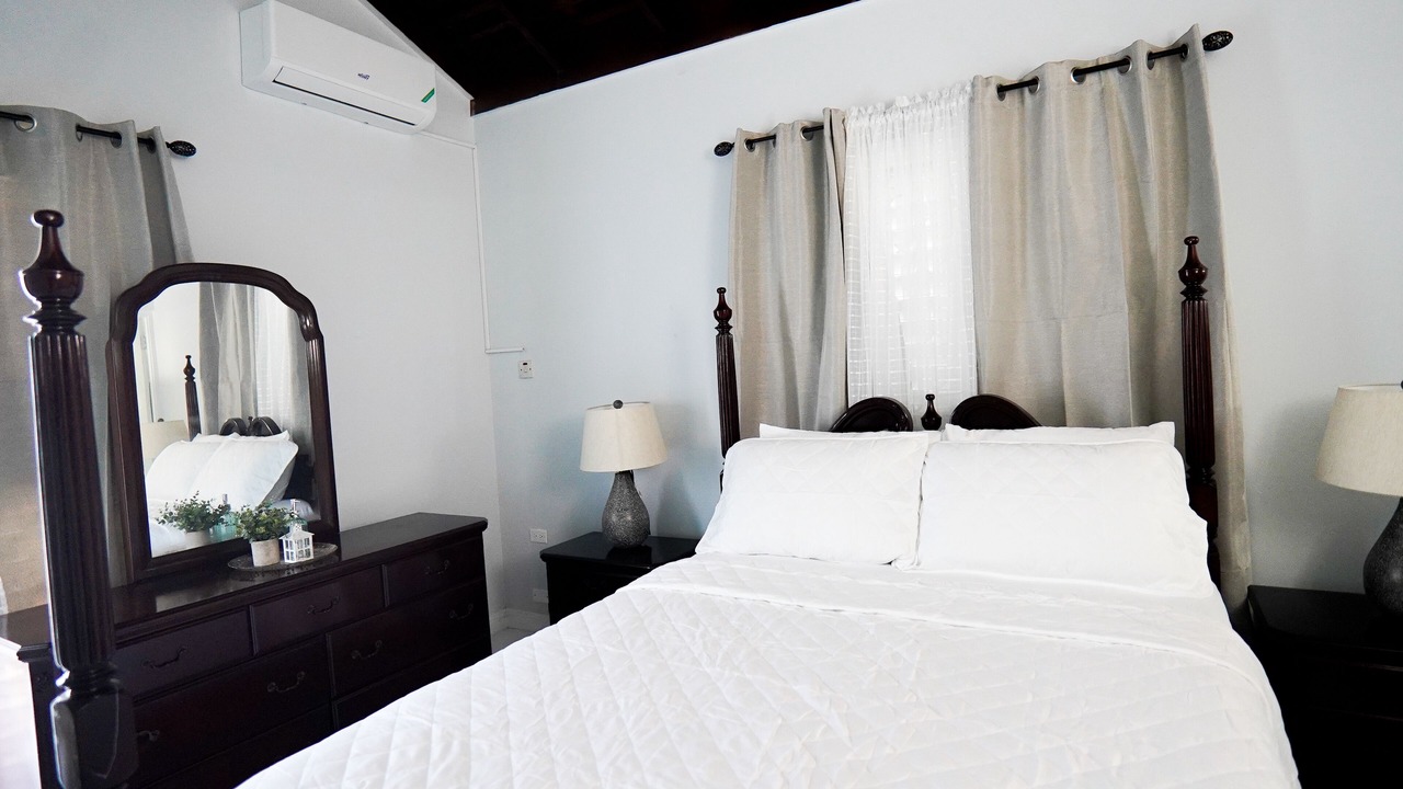 Photo of Bedroom in Mango Walk