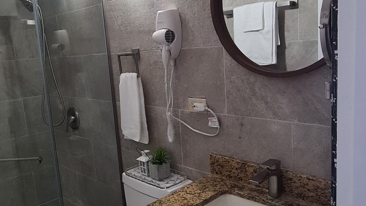 Photo of Bathroom in Mango Walk