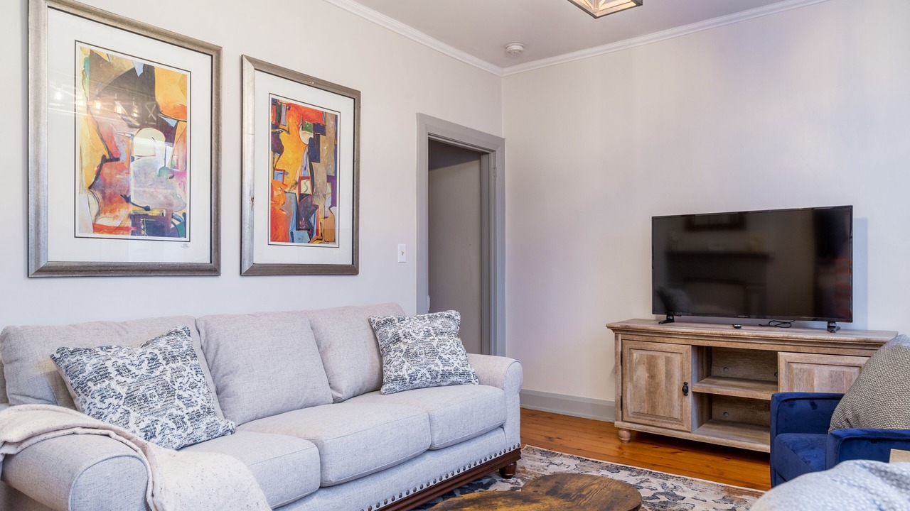 Photo of Livingroom in Lewisburg