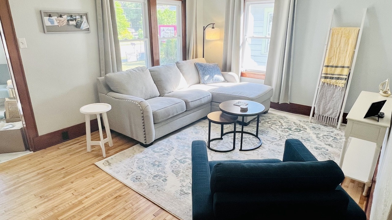 Photo of Livingroom in King