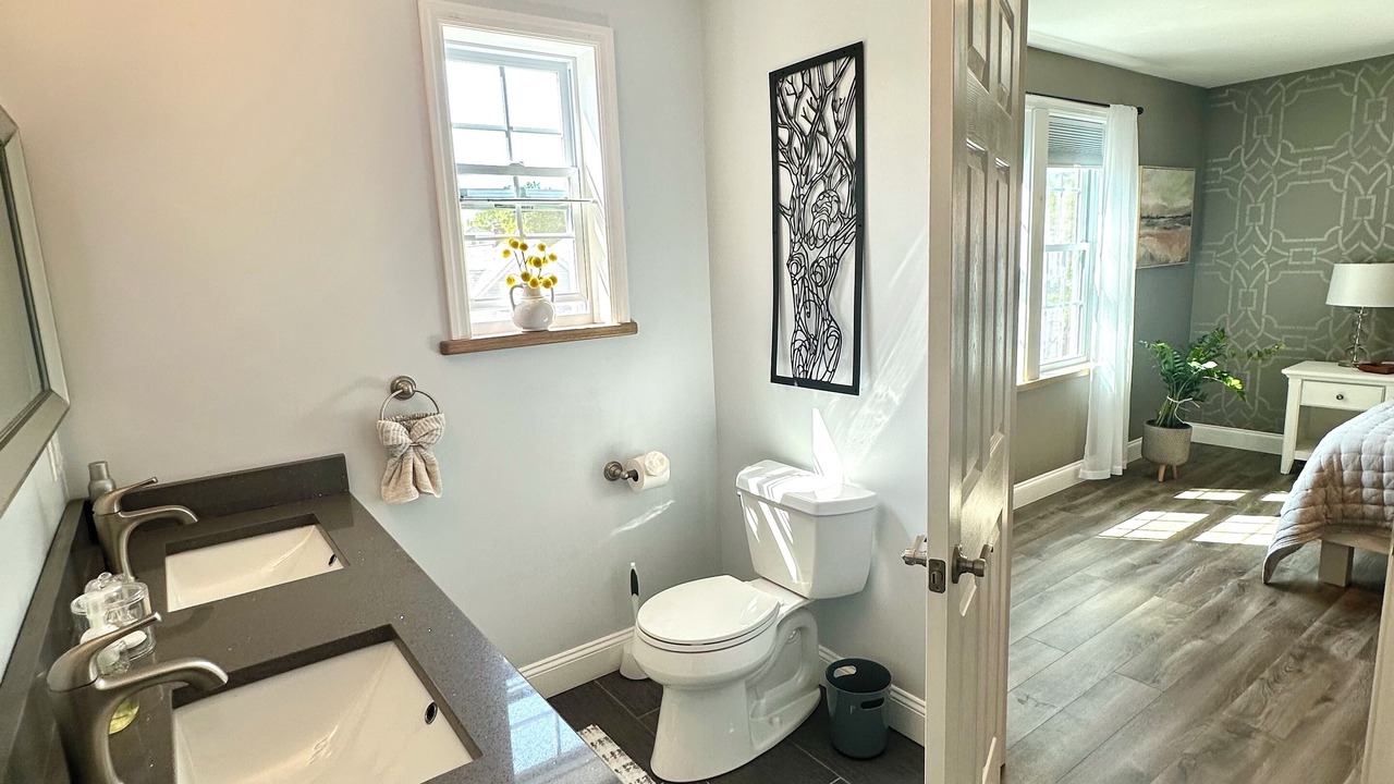 Photo of Bathroom in Troy