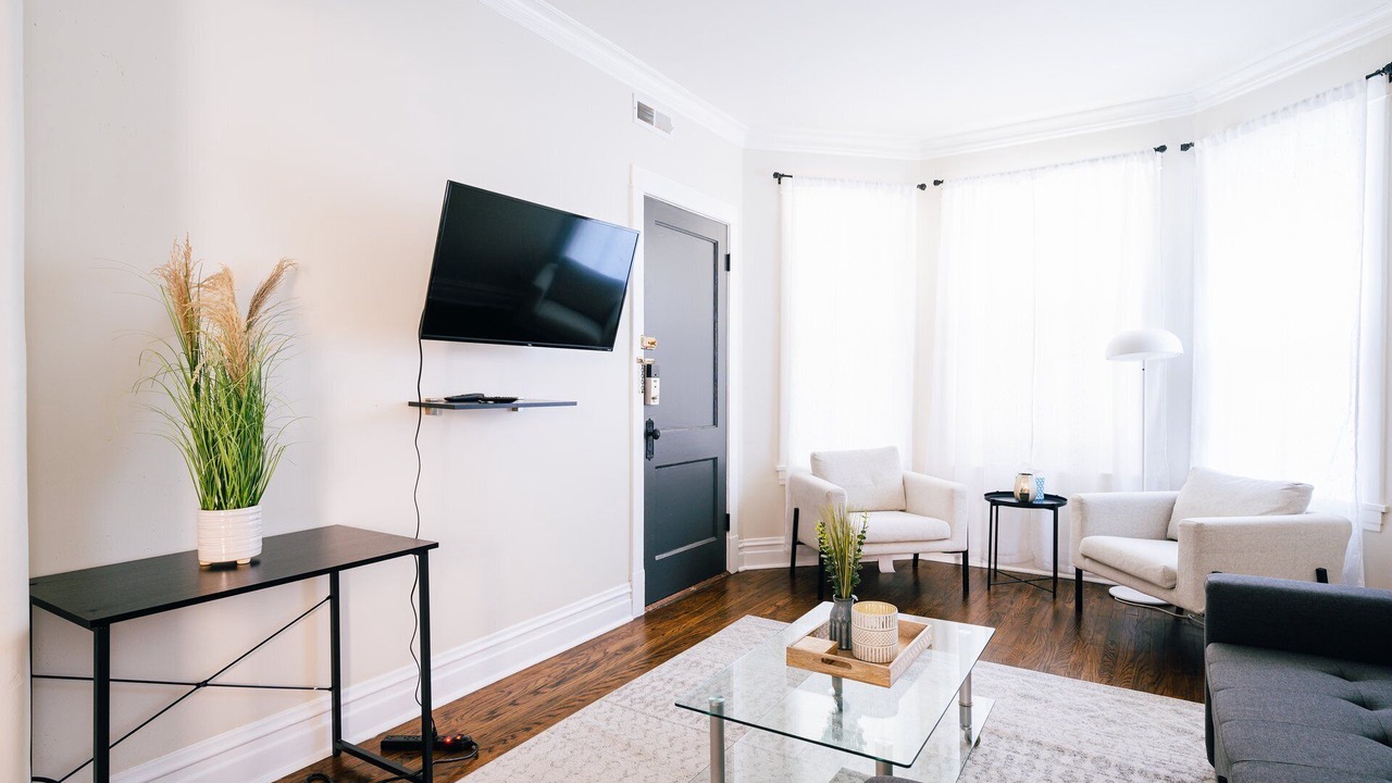 Photo of Livingroom in Logan Square