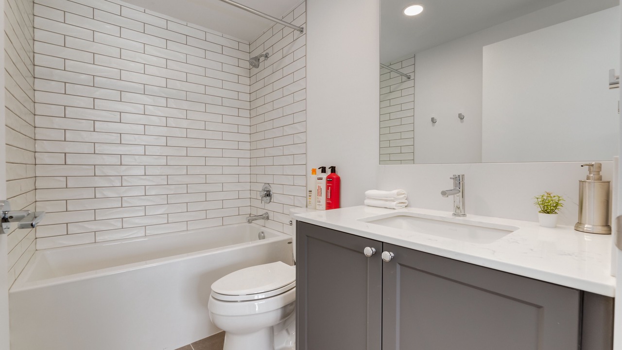 Photo of Bathroom in Sunnyside