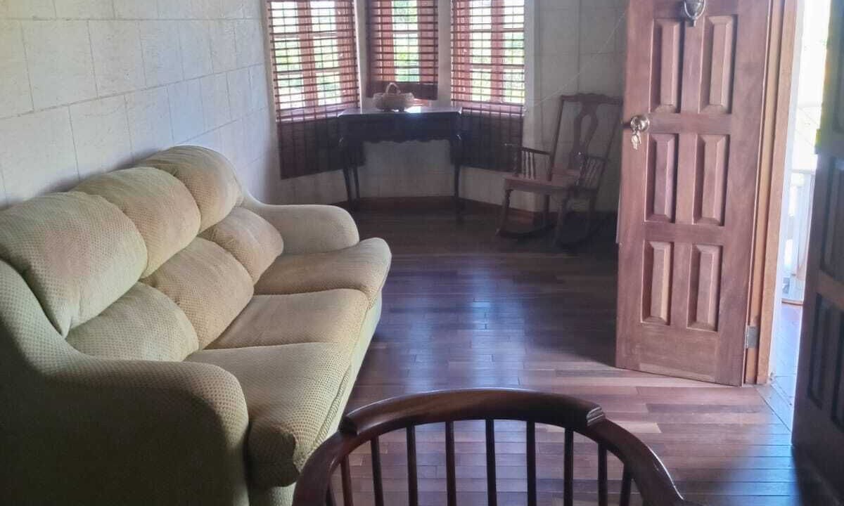 Photo of Livingroom in Little Bay