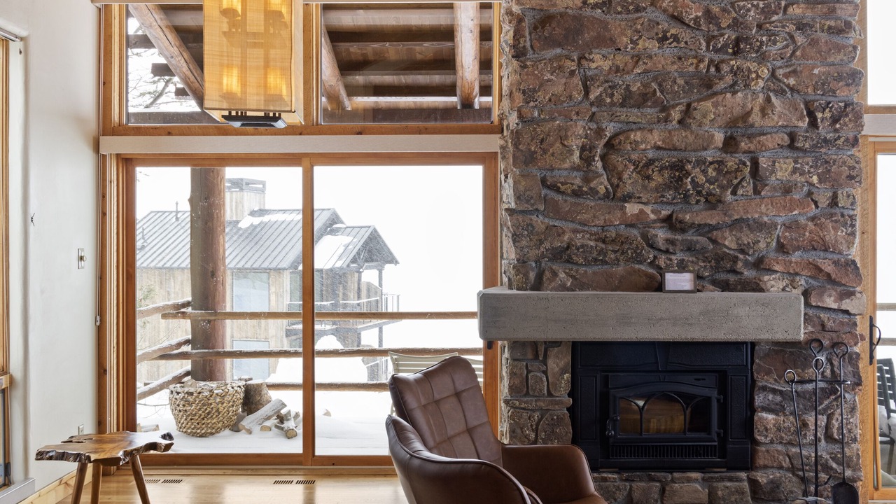 Photo of Livingroom in Spring Creek Ranch