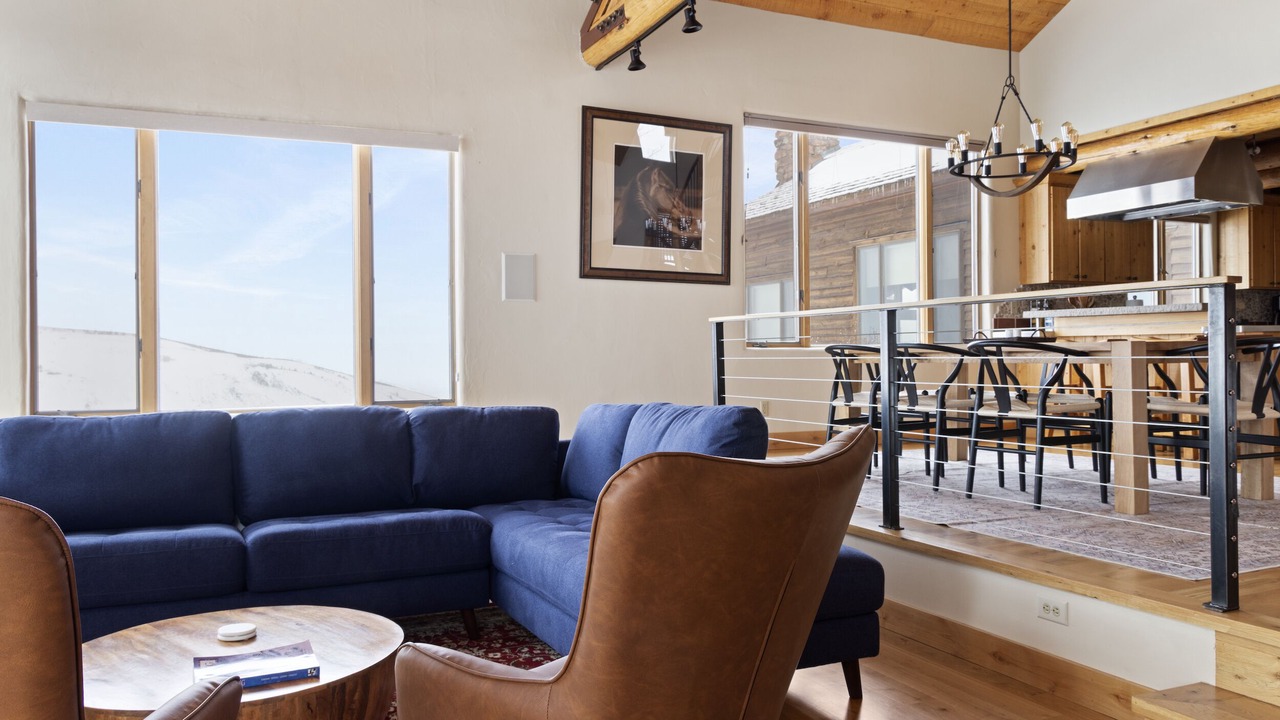 Photo of Livingroom in Spring Creek Ranch