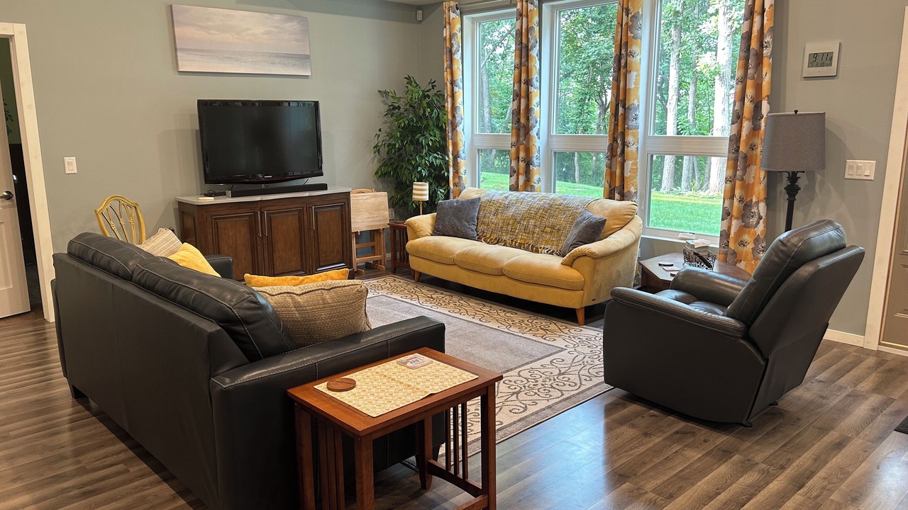 Photo of Livingroom in Battle Lake