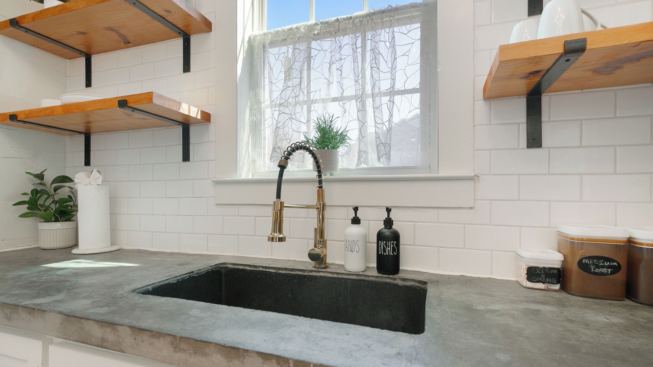 Photo of Bathroom in Beauregard Town Historic District