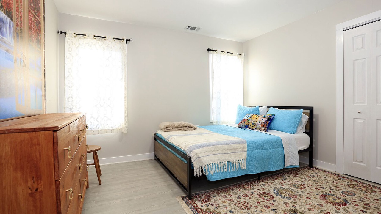 Photo of Bedroom in Ypsilanti