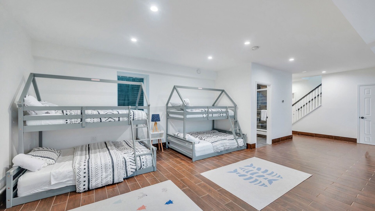 Photo of Bedroom in Mount Marion
