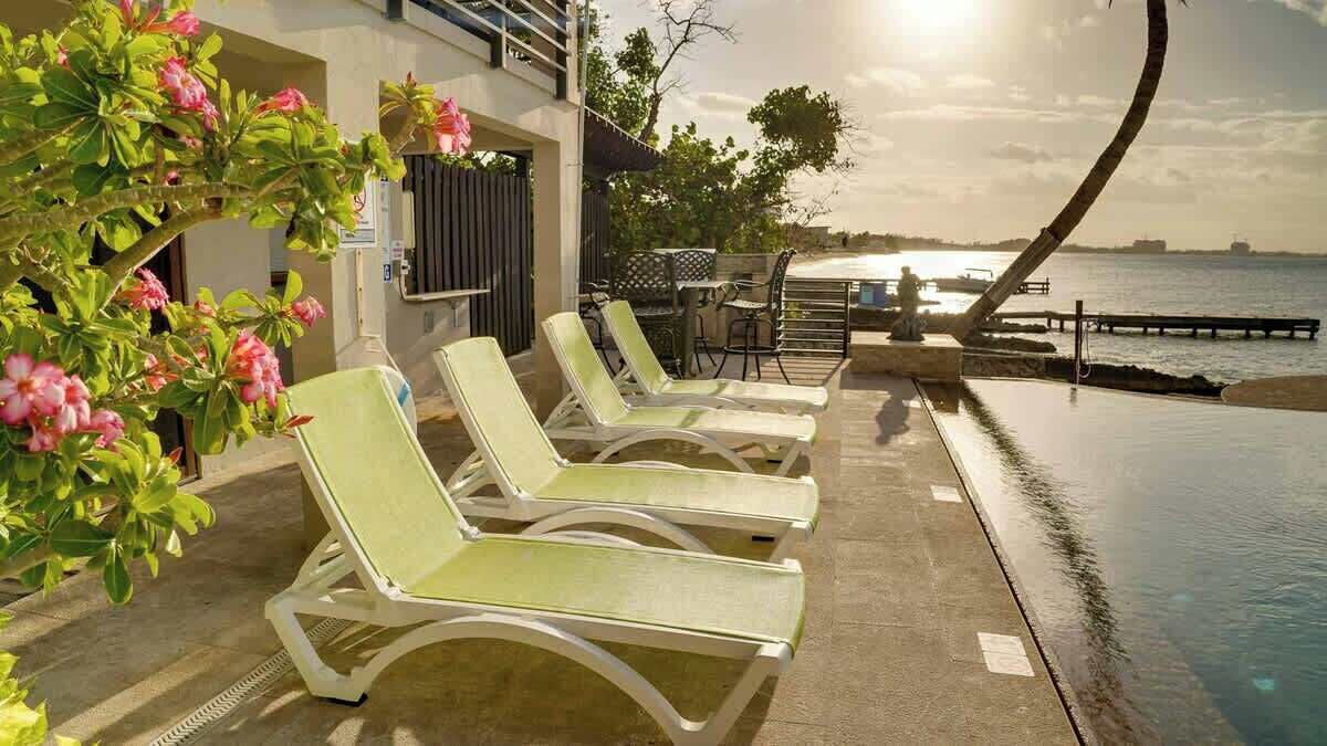 Photo of Patio Balcony in Northwest Point