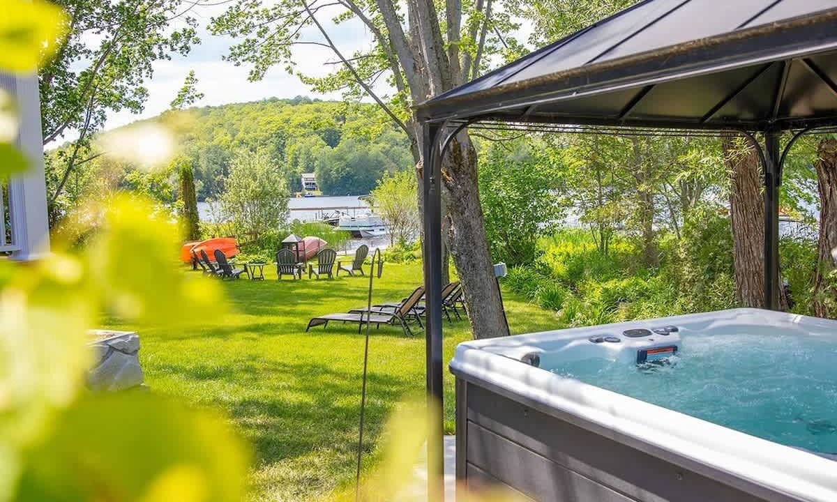 Photo of Outdoor in Stanstead Township