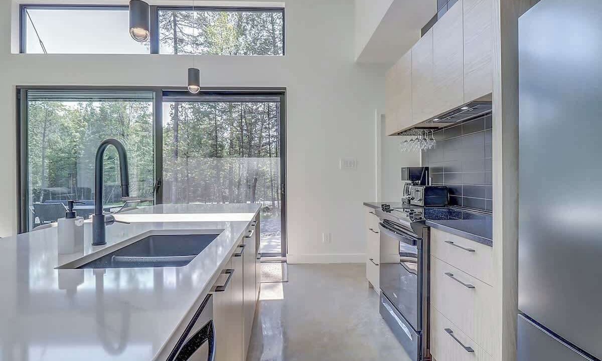 Photo of Kitchen in Stanstead Township