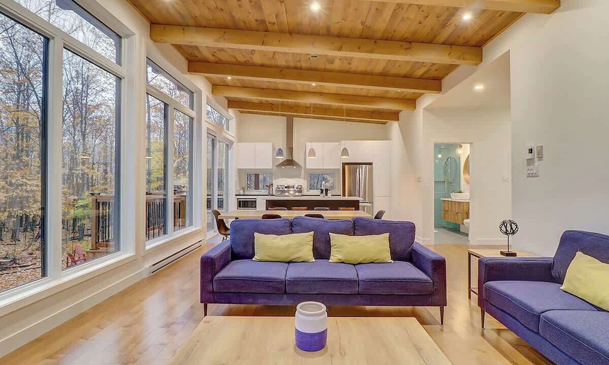 Photo of Livingroom in Eastman