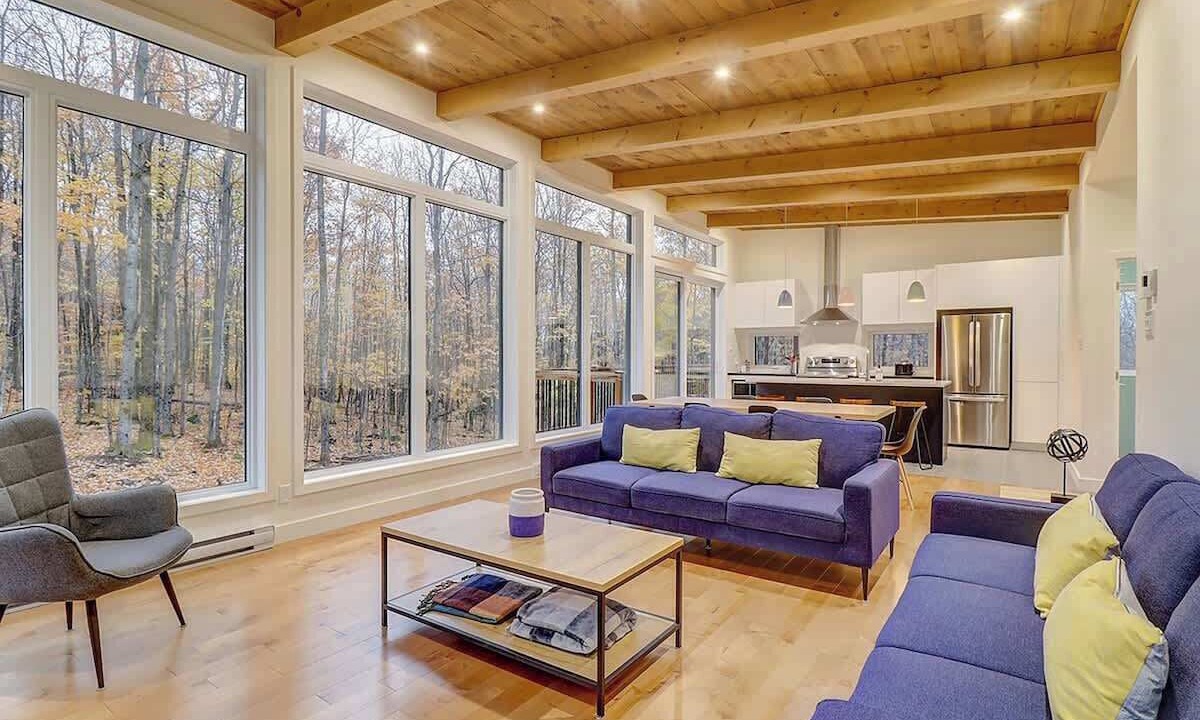 Photo of Livingroom in Eastman