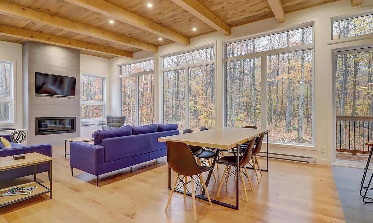 Photo of Livingroom in Eastman