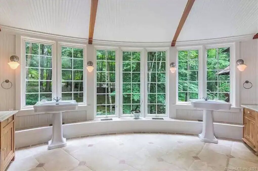 Photo of Bathroom in Killingworth