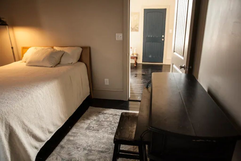 Photo of Bedroom in Faubourg Lafayette