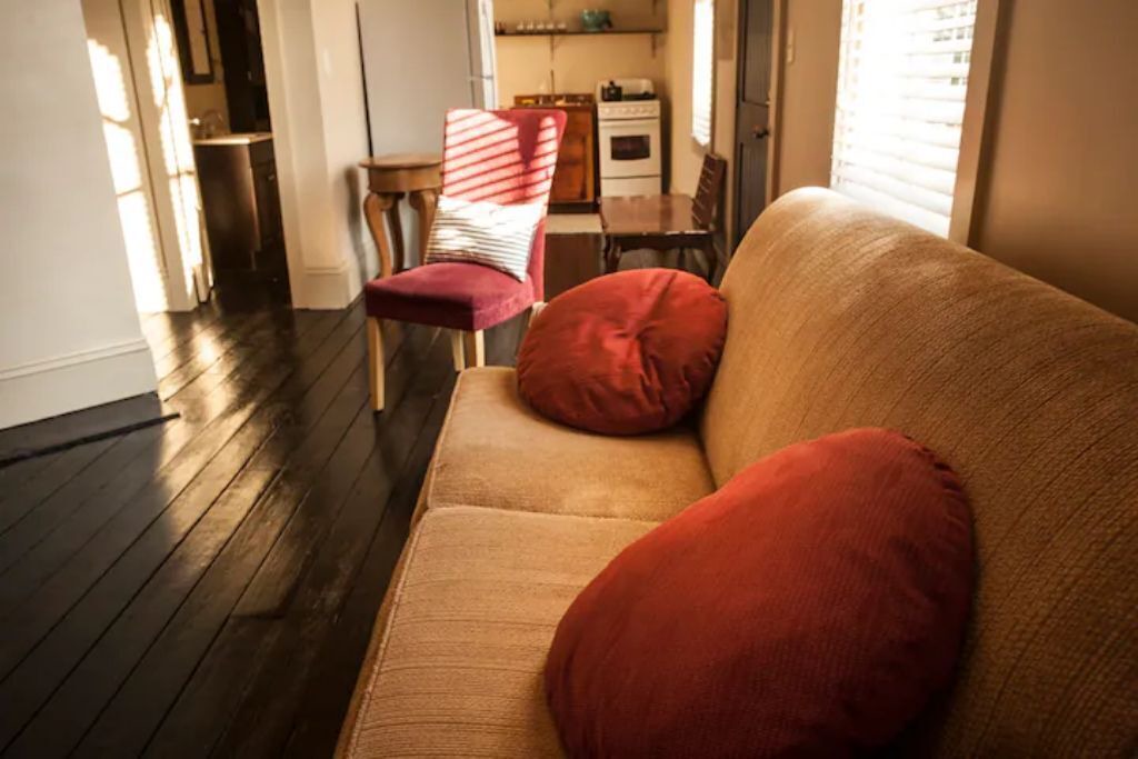 Photo of Livingroom in Faubourg Lafayette