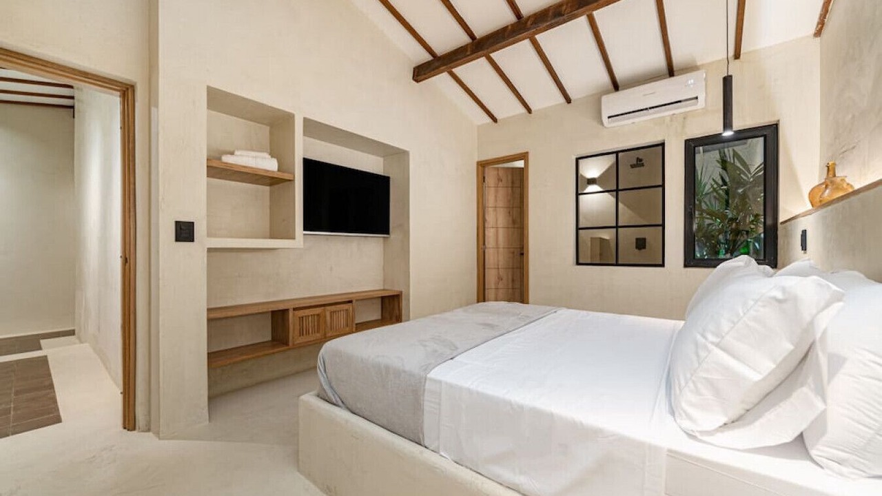 Photo of Bedroom in La Florida