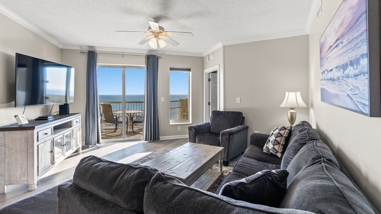 Photo of Bedroom in Arcadian Shores