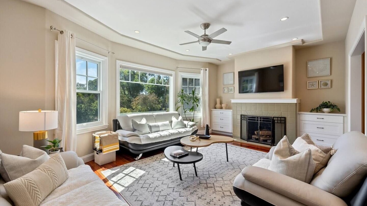 Photo of Livingroom in Inner Richmond