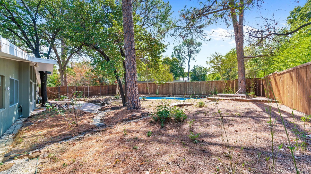 Photo of Outdoor in Denton