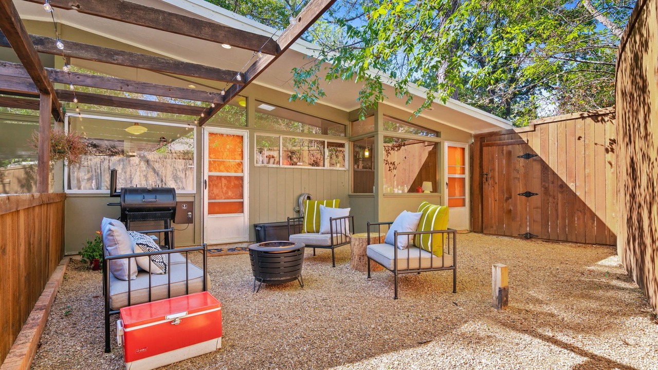 Photo of Patio Balcony in Denton