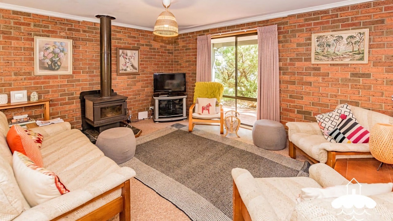 Photo of Livingroom in Sandy Point