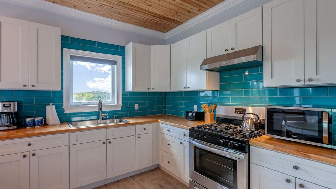 Photo of Kitchen in Great Guana Cay