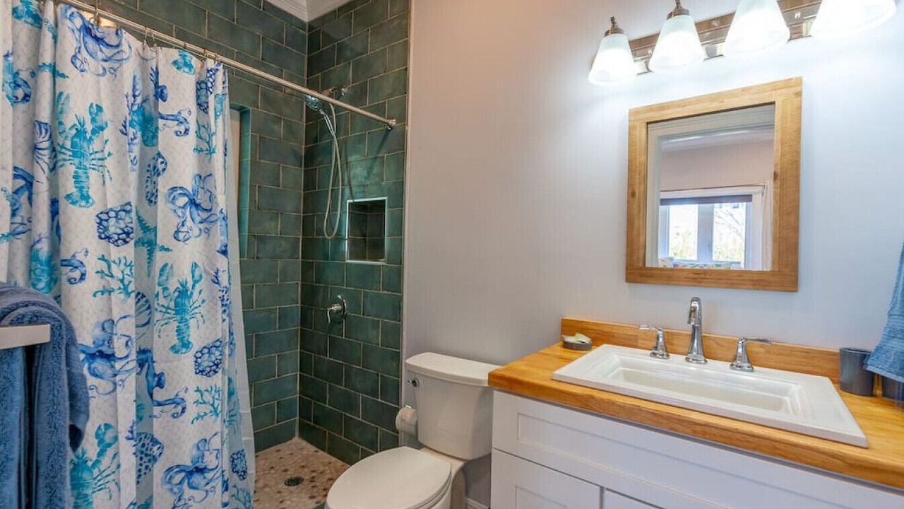 Photo of Bathroom in Great Guana Cay